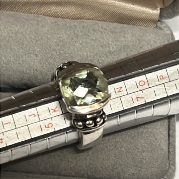 Ring - Picture 4 of 10